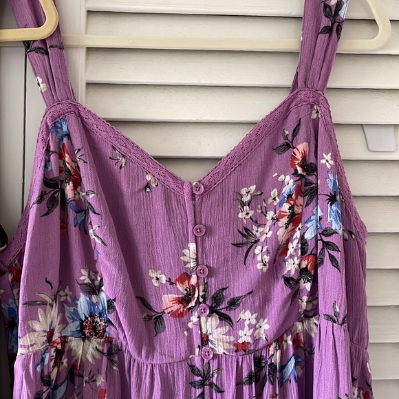 Torrid Tops Bundle, size 1X - Picture 3 of 14